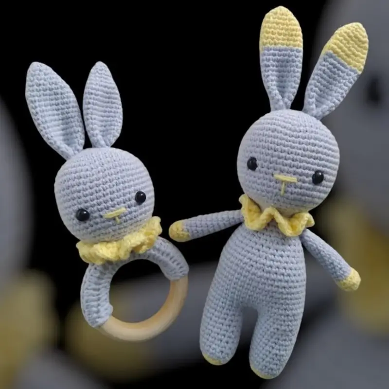 Amigurami çıngıraklı tavşan oyuncak – Amigurumi çıngırak ve uyku arkadaşı modeli, @morpembesanat