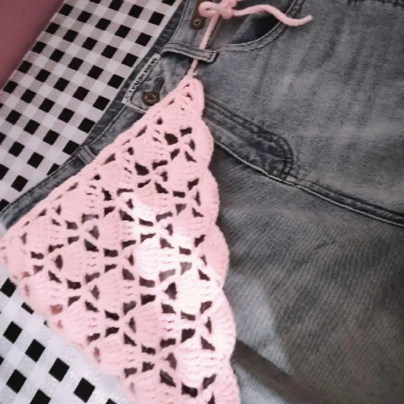 Triangle hip scarf – Örgü atkı ve şal modeli, @qas1mowasx