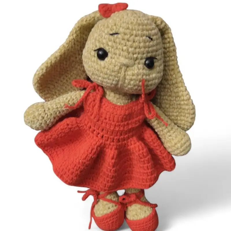 Amigurami elbiseli tavşan oyuncak – Amigurumi hayvan modeli, @morpembesanat