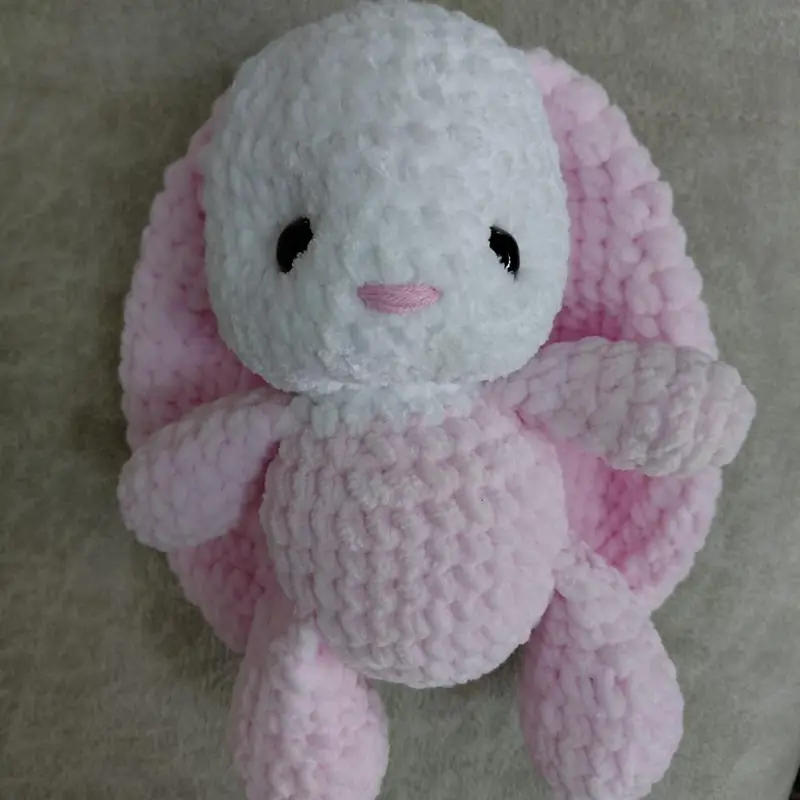 Tavşan uyku arkadaşı – Amigurumi çıngırak ve uyku arkadaşı modeli, @olea_tasarim_atolyesi
