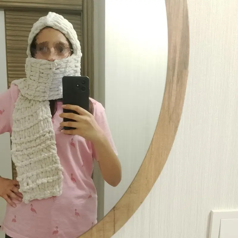 Pufy ipten şapkalı atkı – Örgü atkı ve şal modeli, @Elif_1571