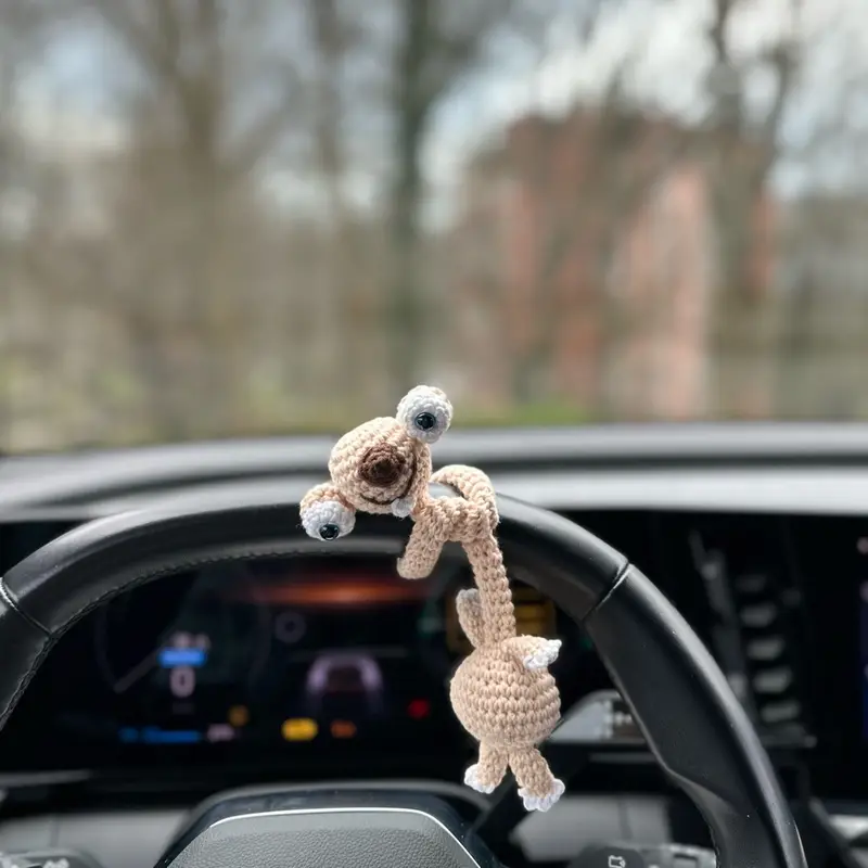 sid – Amigurumi anahtarlık ve çanta süsü modeli, @birfincan_ilmek