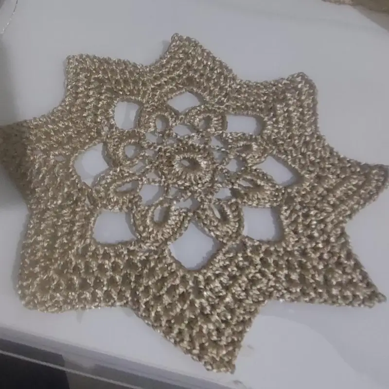 Elişi – Örgü battaniye ve motif modeli, @leylan_hobi