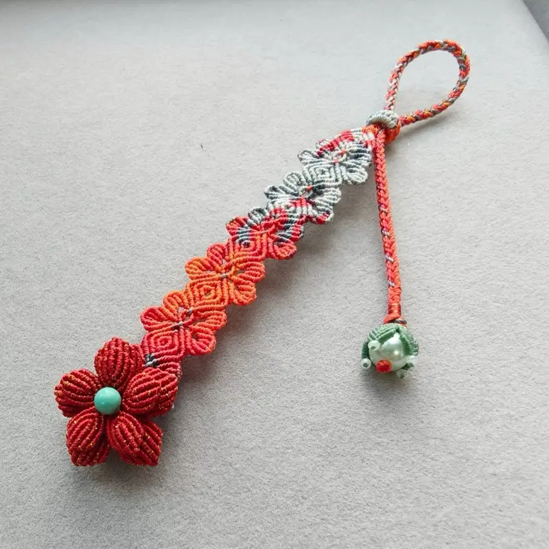 Crimson Sunset | Red-Orange Gradient 3D Flower Bracelet – Makrome modeli, @Danjewel