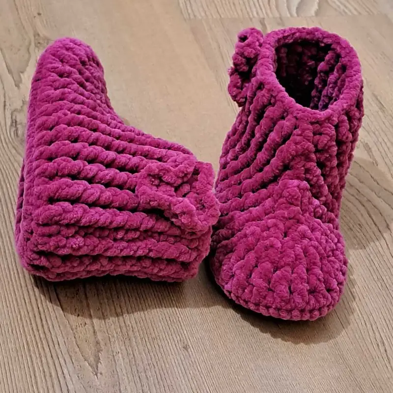 Panduf – Örgü patik ve çorap modeli, @Ayferkök