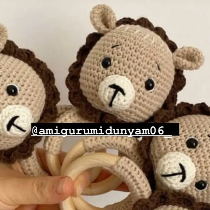 Amigurimi – Amigurumi çıngırak ve uyku arkadaşı modeli, @zeyno54